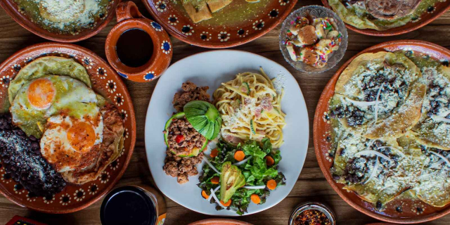 Los sabores de Cancún: una ruta gastronómica por el Caribe Mexicano