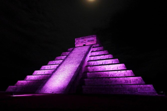 cancun nocturno5